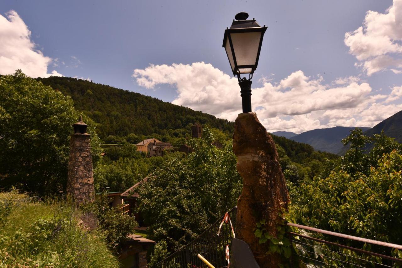 Hotel Balcon Del Pirineo Rural Ordesa Buesa Exterior foto